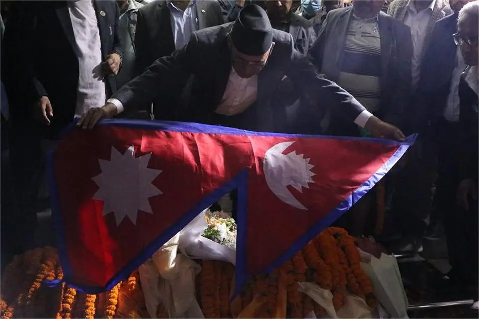जीवित छँदा प्रदीपले भनेका थिए- पार्टीको झण्डा नओढाउनू